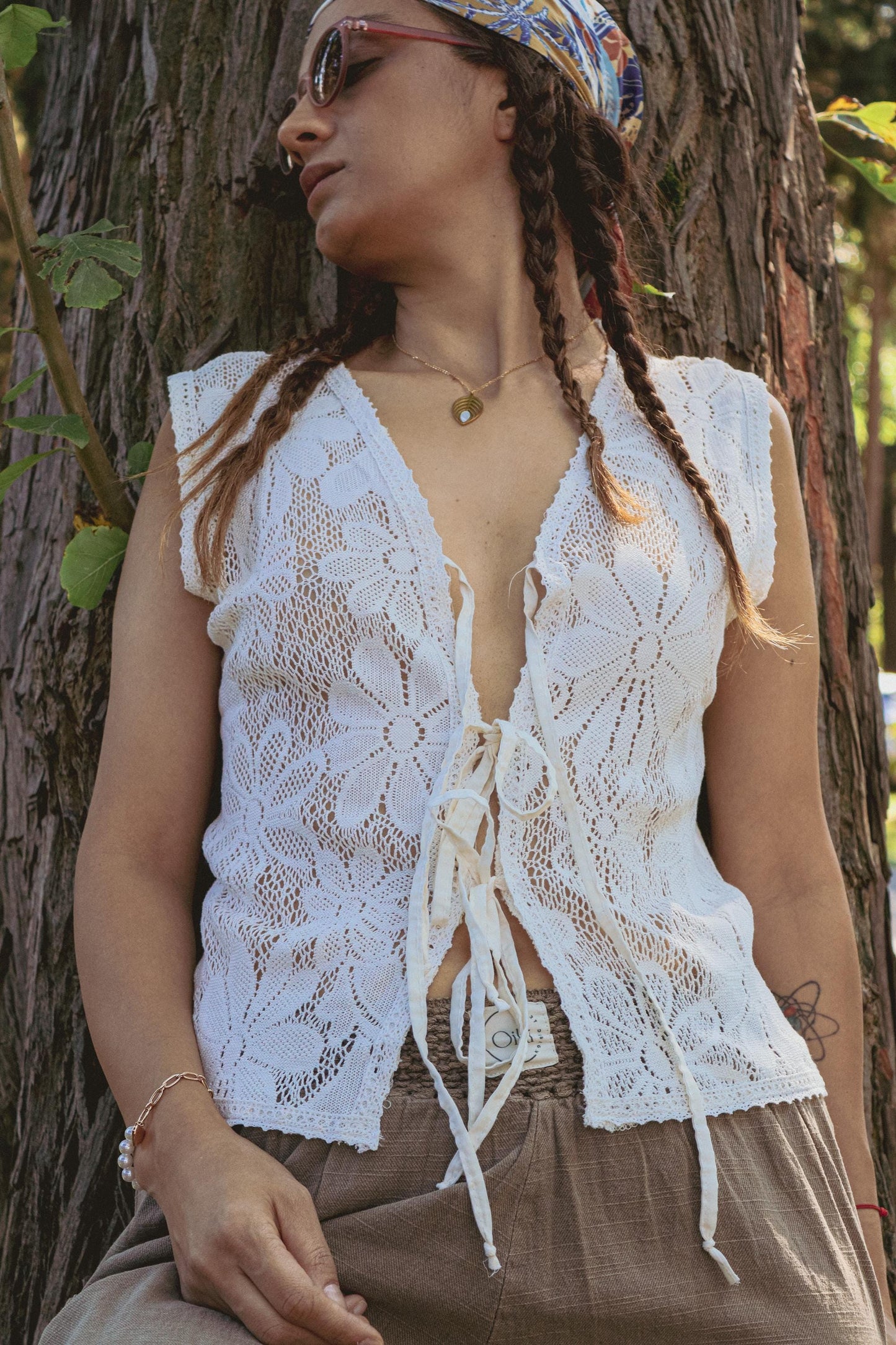 Boho Lace Vest Top – White Cotton Linen Blouse with Floral Leaf Crochet, Tie Front Yelek, Festival Outfit, S M L, Hippie Bohemian Style