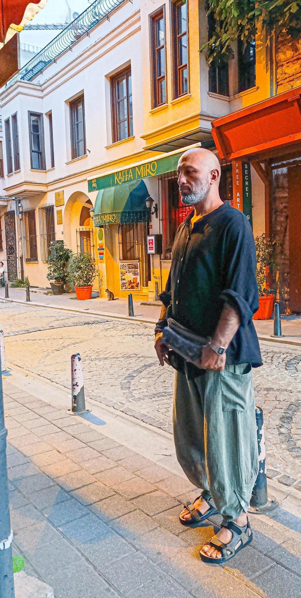 Unisex El Yapımı Pamuklu Keten V Kesim Geniş Paça Pantolon