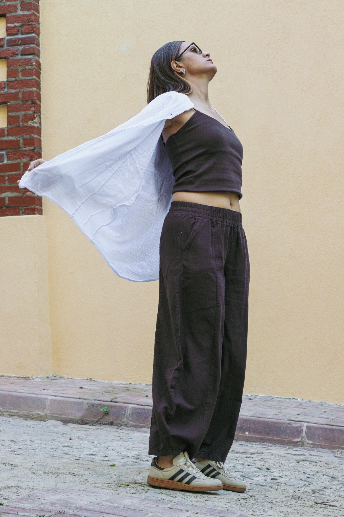 Kahverengi Pamuklu Gabardin Balon Pantolon